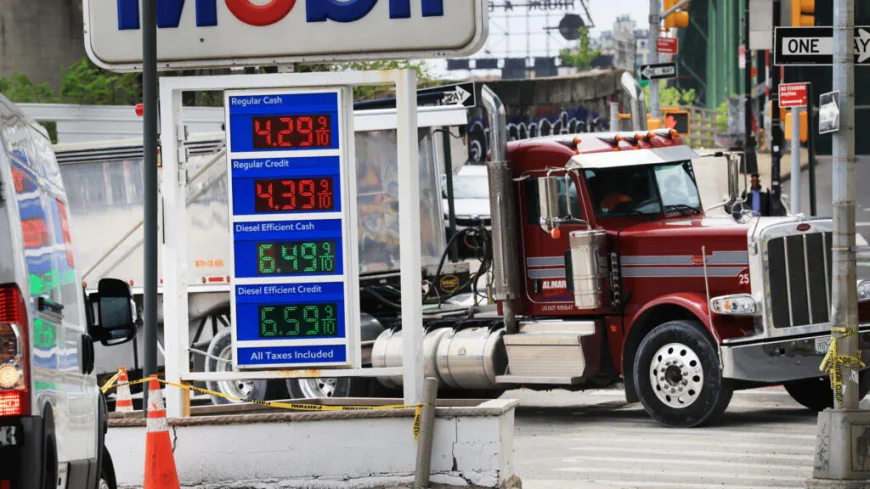 Oil Industry Gains from War Windfall, Braces for Political Backlash