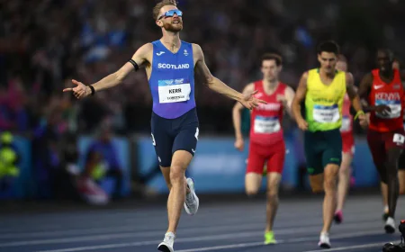 Poster Boy Kerr Claims Mile Gold at Commonwealth Games