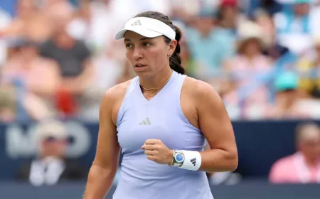Pegula Leads Eala as Storms Delay Washington Open Finals to Monday
