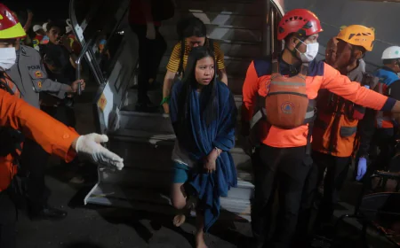 Survivors Recall Blasts Before Deadly Indonesian Ferry Fire
