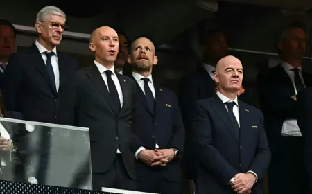 Infantino faces growing pressure as Wenger turns against him