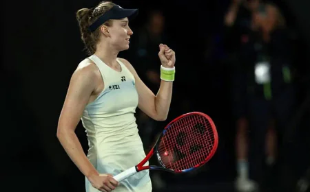 Rybakina Survives Scare as Gauff, Osaka Reach Toronto Quarter-Finals