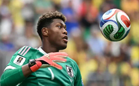 Racist abuse drives Suzuki as Japan goalkeeper nears Premier League