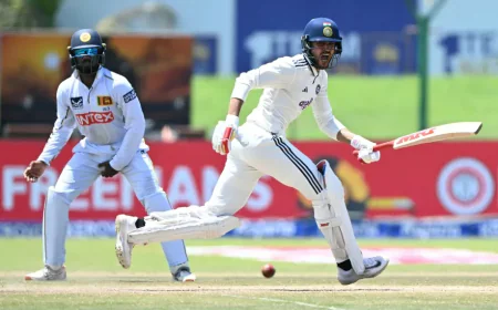 India extend lead to 294 in first Test against Sri Lanka