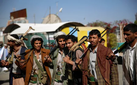 Iran Guards Warn Saudi Arabia Cannot Contain Yemen’s Houthis