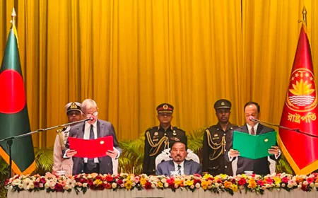 Mirza Fakhrul sworn in as 23rd president