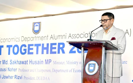 Health minister warns that no irregularities will be tolerated