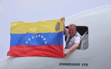 Quake-Hit Caracas Airport Set to Reopen on September 1