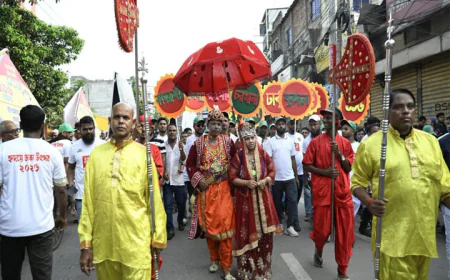 Colorful procession marks Dhaka's 416th anniversary