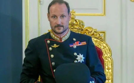 Norway enters a new era under Haakon VIII following national mourning