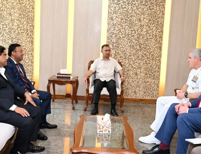 US Pacific Fleet Commander Meets PM, Commends Bangladesh’s UN Peacekeeping Role