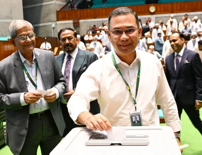 PM Casts Vote in Presidential Election