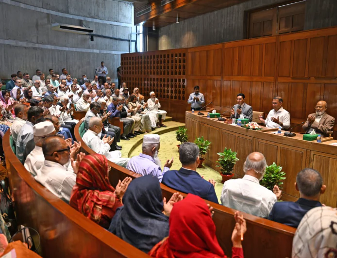 PM chairs meeting with ruling party MPs