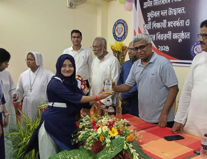 Govt prioritizes extracurricular activities to develop students' skills