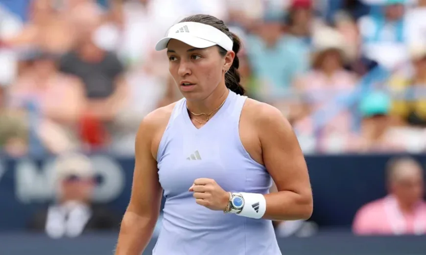 Pegula Leads Eala as Storms Delay Washington Open Finals to Monday