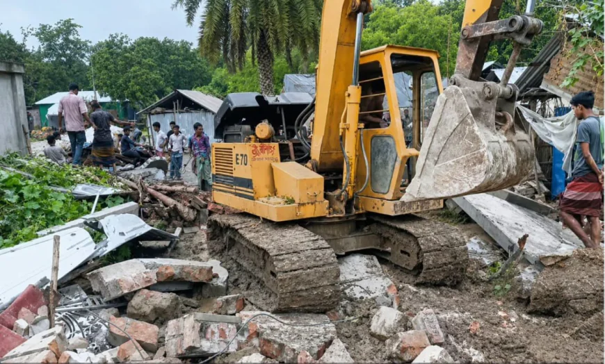 Expatriate son-in-law's house  Demolished with excavator