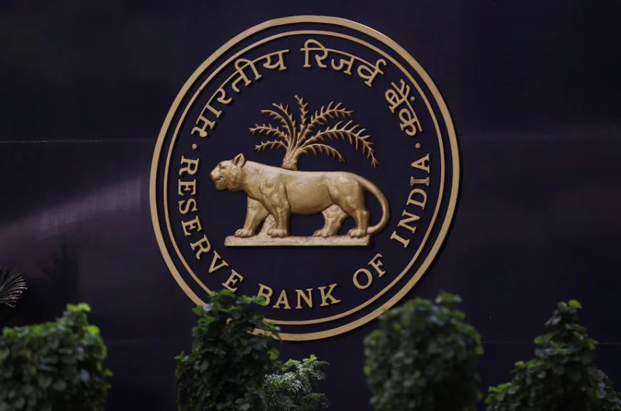 India's central bank holds rates amid Mideast uncertainty