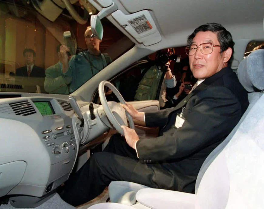 Toyota Ex-Chief Hiroshi Okuda, Prius Pioneer, Dies at 93
