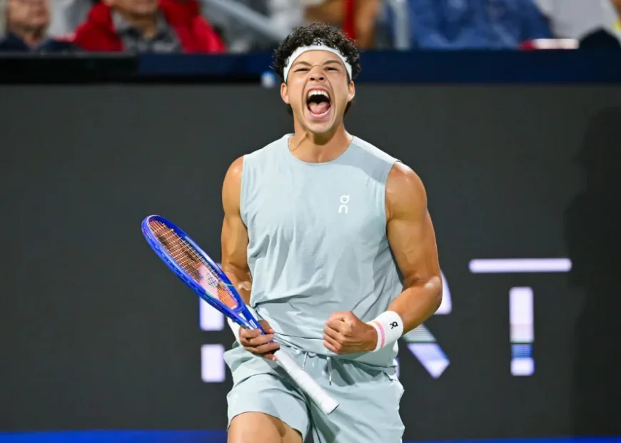 Shelton clinches singles and doubles titles in Canada