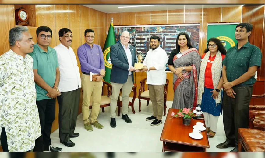 ICRC Head of Delegation Holds Talks with Red Crescent Rajshahi City Unit