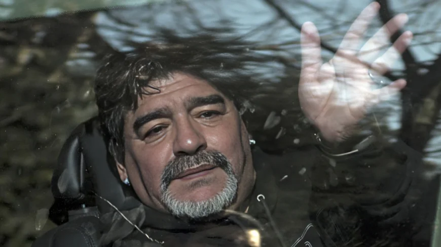 Maradona’s Doctors Missed Key Kidney Warning Signs, Court Hears