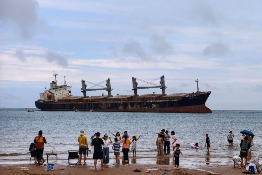 Two rescued as bulk carrier sinks off India