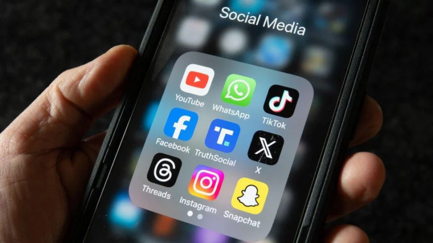 New Zealand moves to ban social media for under-16s
