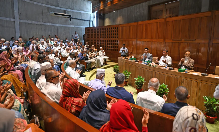 PM chairs meeting with ruling party MPs