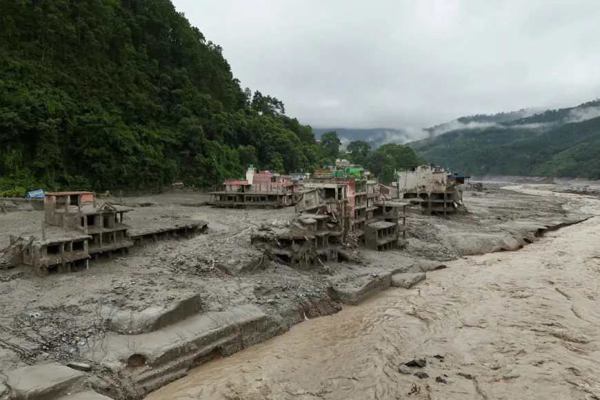 47 including two children missing in Nepal floods hiking company says