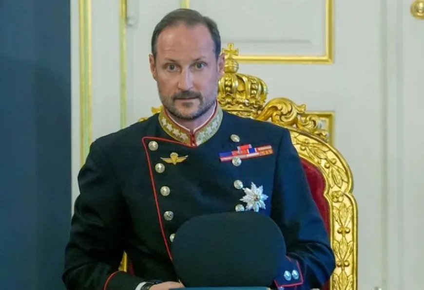 Norway enters a new era under Haakon VIII following national mourning