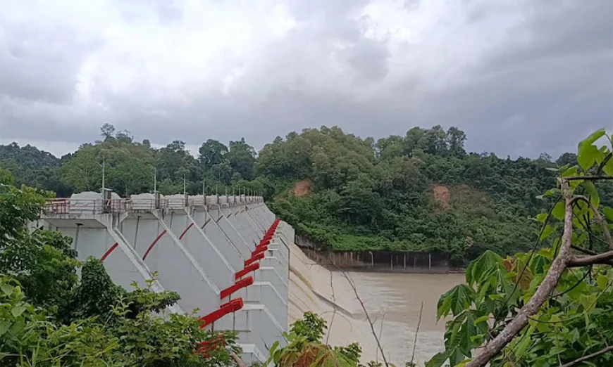 Kaptai Dam's 16 spillway gates opened to 2 feet as lake water rises