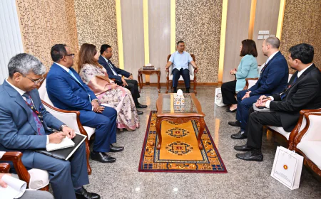 Strong democracy key to sustainable progress, says PM