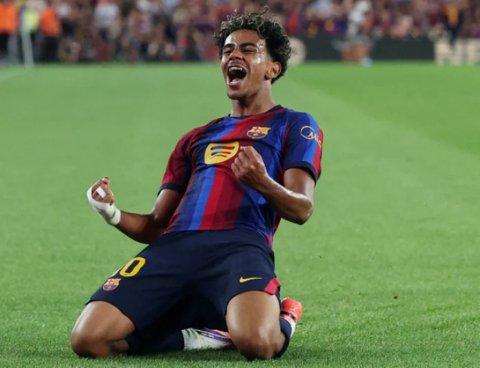Yamal, Raphinha score braces as Barcelona rout Rayo Vallecano