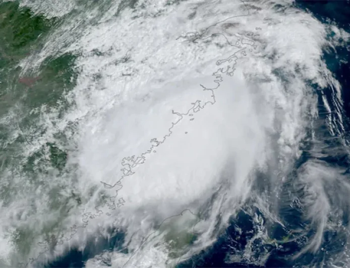 Schools, ferry services suspended as Typhoon Saudel hits eastern China