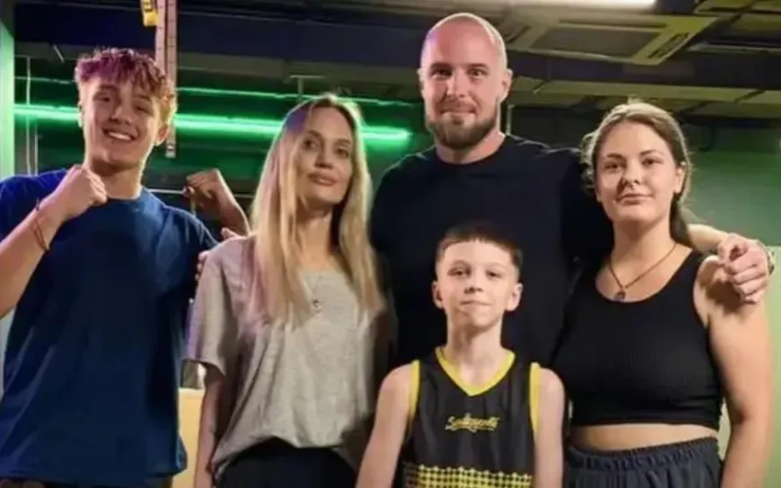 Angelina Jolie visits boxing club in Ukraine’s Kharkiv