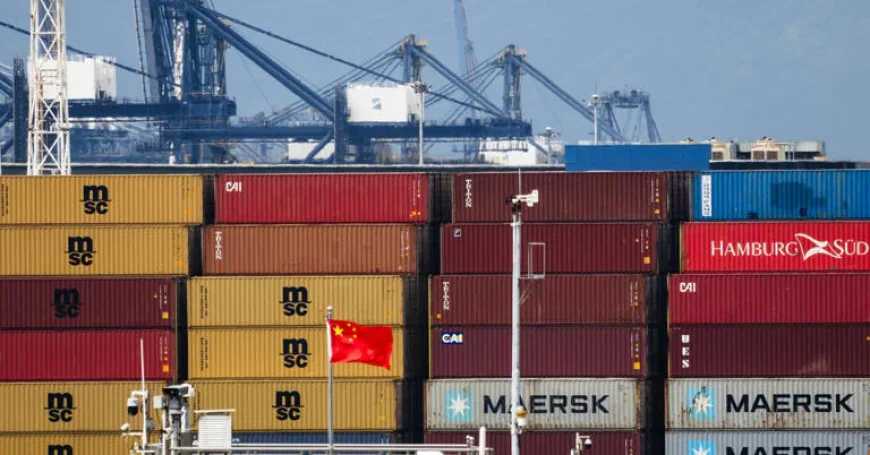 China exports jump 25% in August
