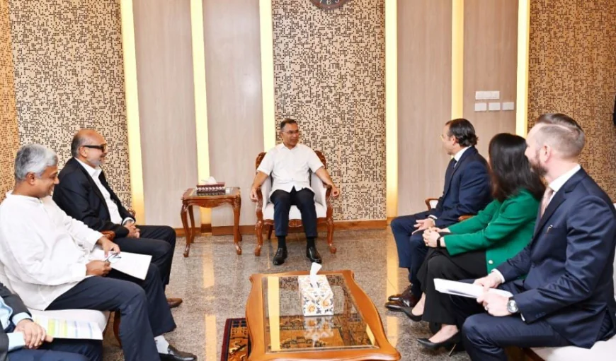 PM urges Chevron to increase investment in Bangladesh’s gas sector