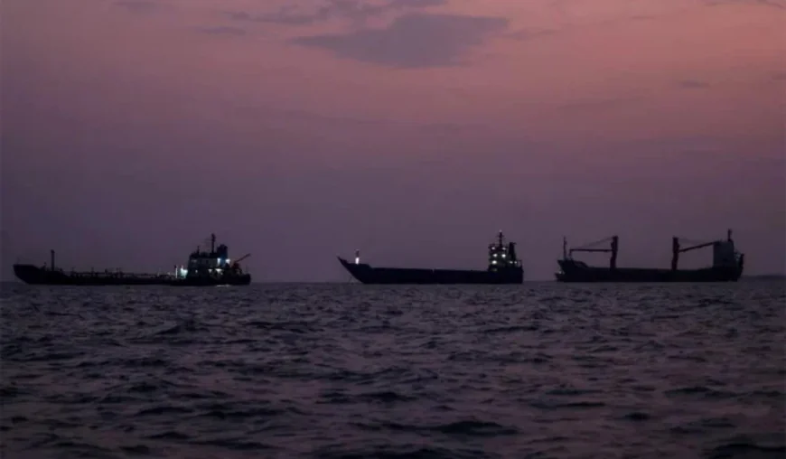 Oman says talks on Hormuz with Iran and Gulf states postponed
