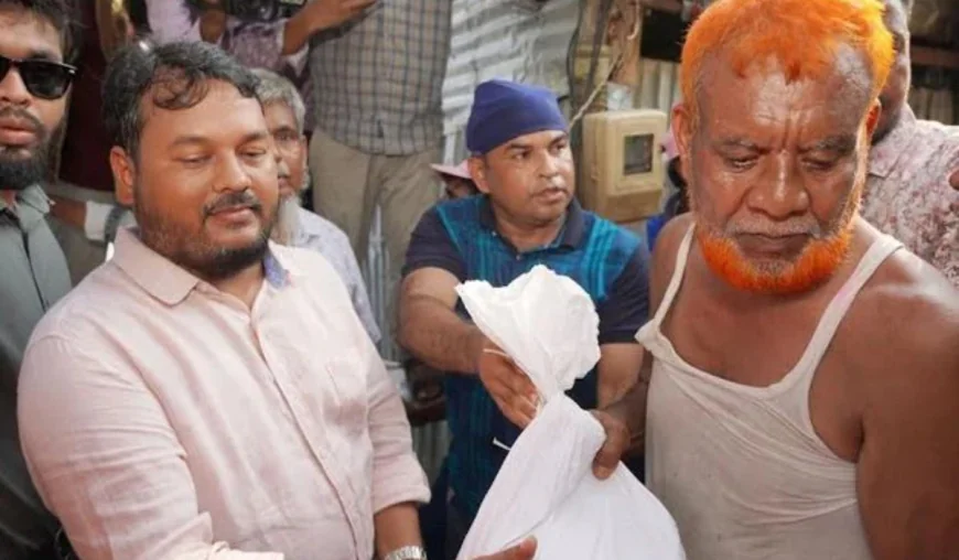 RCC Administrator Riton distributes food to flood victims