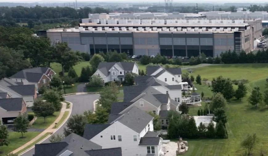 US House backs data center power cost bill amid midterm concerns