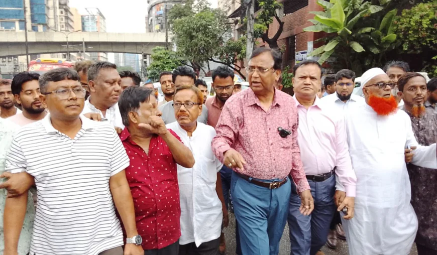 DSCC Conducts Eviction and Cleanliness Drive from Paltan to Golap Shah Mazar