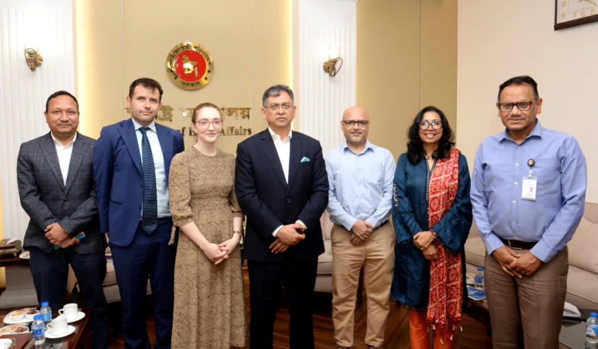 UK High Commission, Democracy International Delegation Meets Home Minister