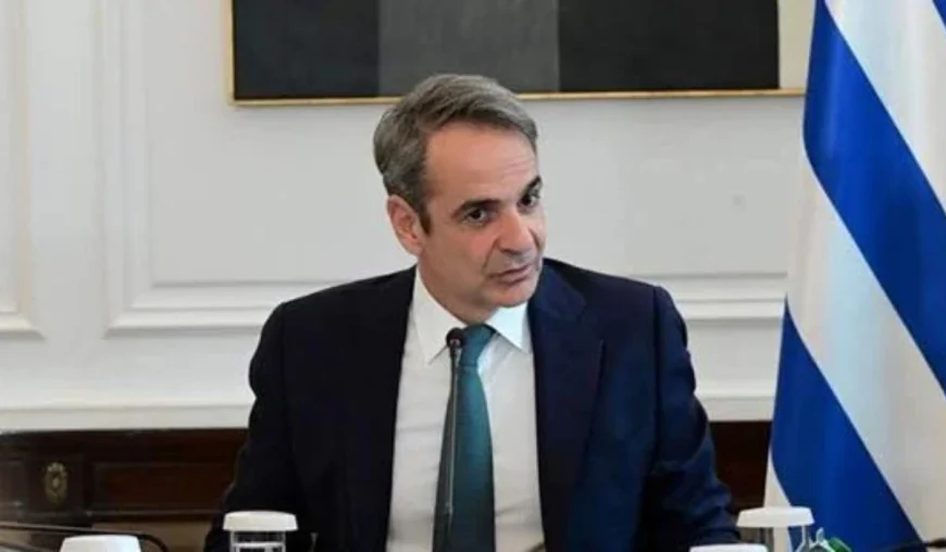 Greek PM urges courage in talks with UK over Parthenon Marbles