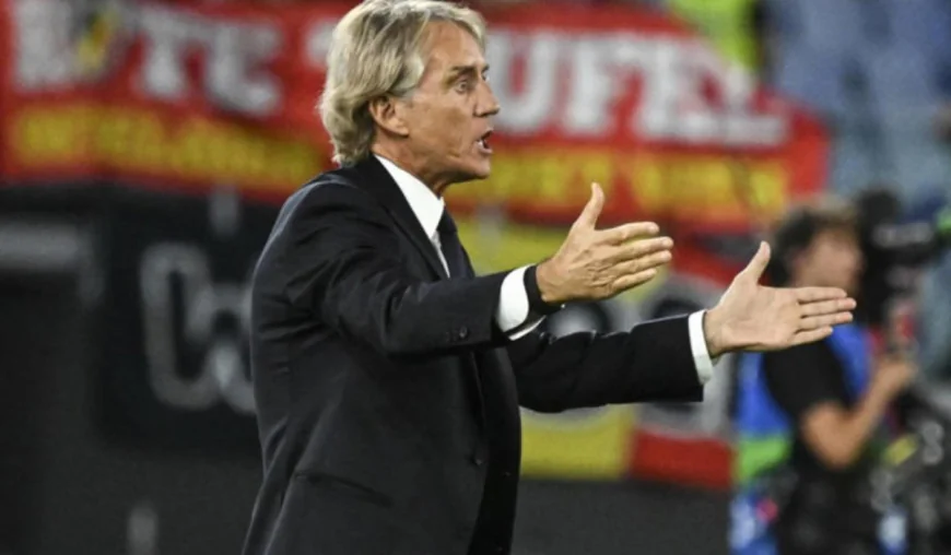 Mancini sees positives in Italy defeat despite fans’ jeers