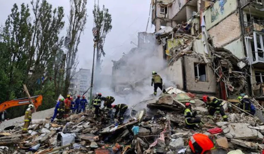Russian strikes on Ukraine kill five, including in Kyiv