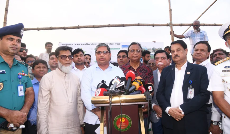 Dhaka's Canals to be Freed From Encroachment, Pollution, Walkways Planned