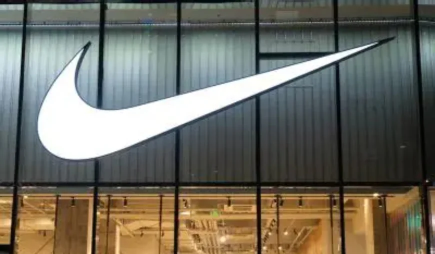 Nike plans layoffs as it expects sales to decline
