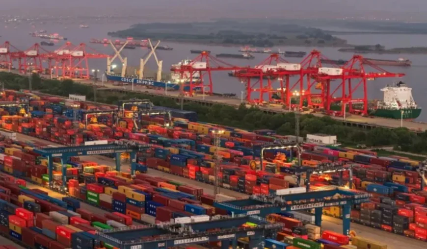 EU trade chief seeks to ease tensions with China