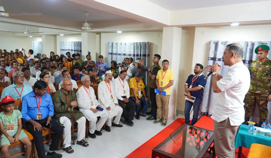 PM says all citizens have equal rights regardless of religion or ethnicity