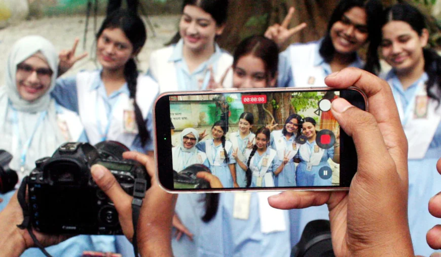 Female students outperform male students in HSC and equivalent exams